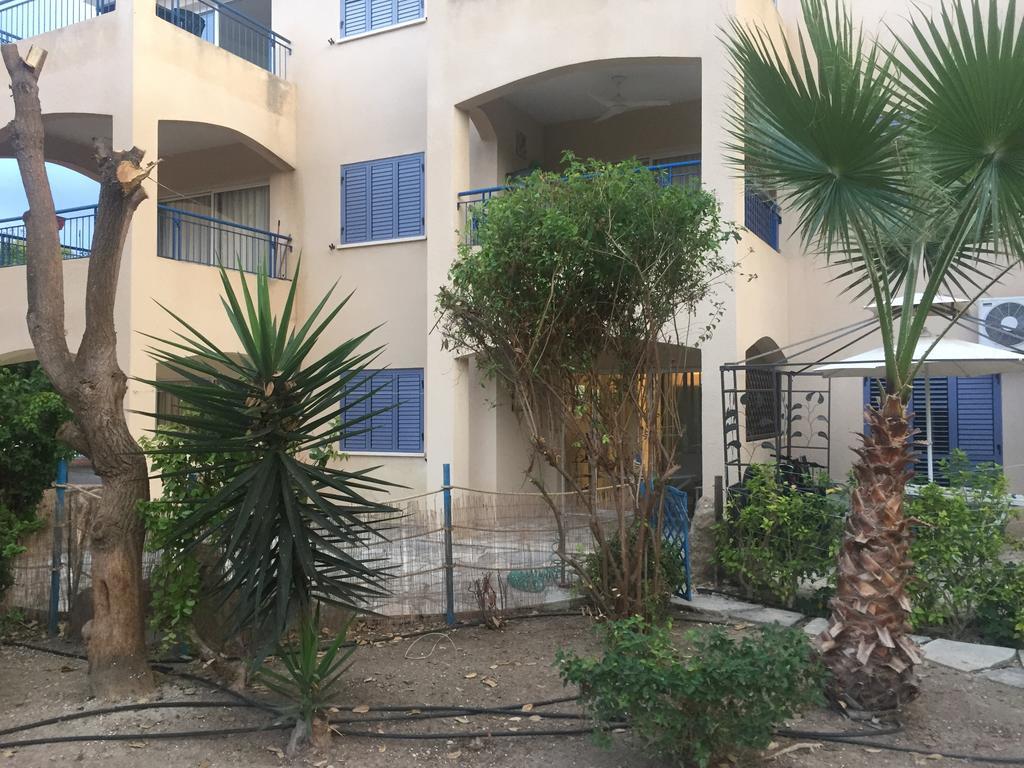 Apartment Paradise Gardens 