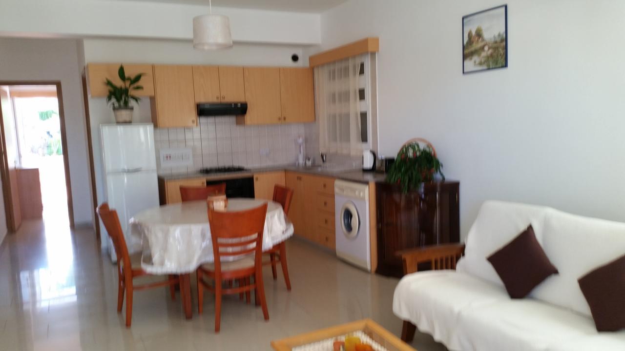 Pari Apartment *