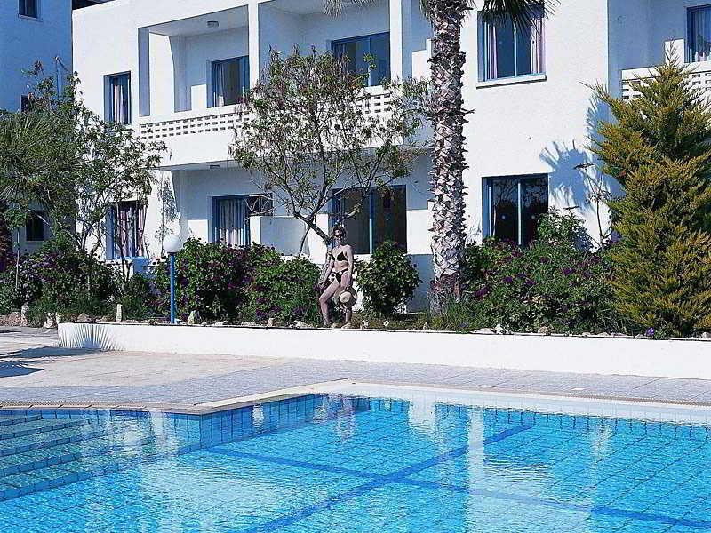 Aparthotel Kefalonitis