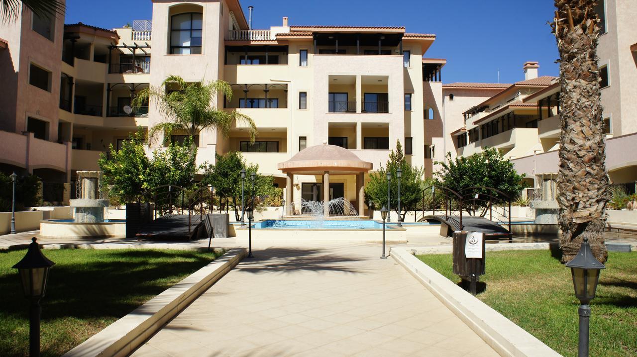 Townhouse Queens Gardens Holiday home Paphos