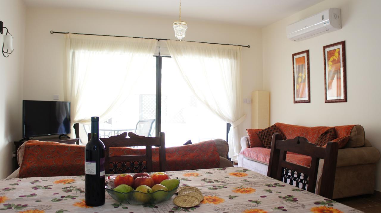 Townhouse Queens Gardens Ferienhaus Paphos