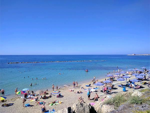 Limnaria Gardens * Paphos