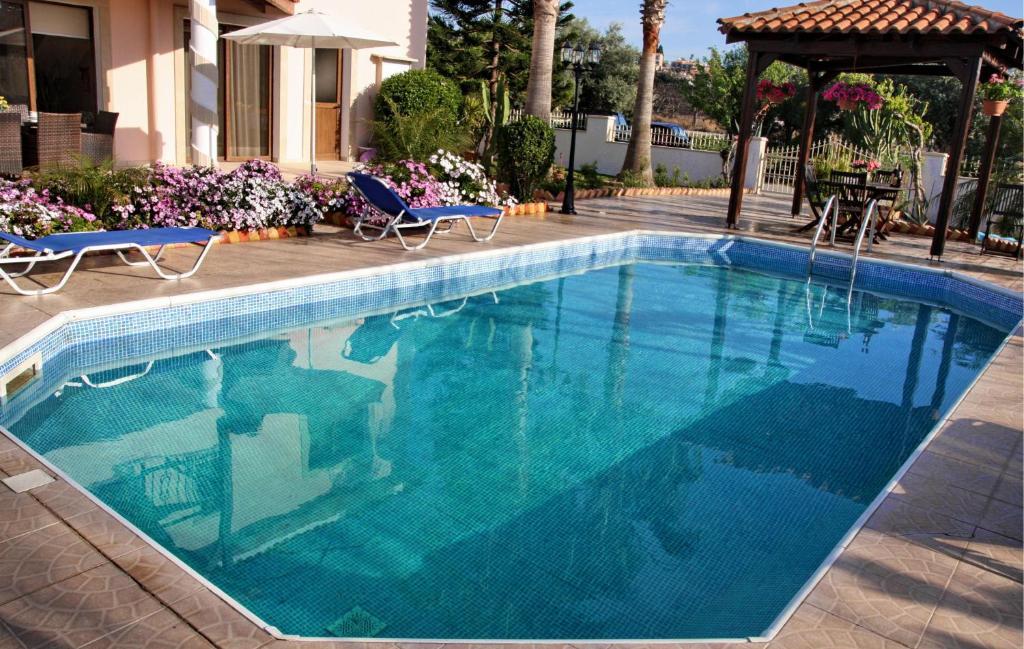 Paradise Villa *