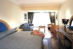 Amathus Beach 5* Paphos