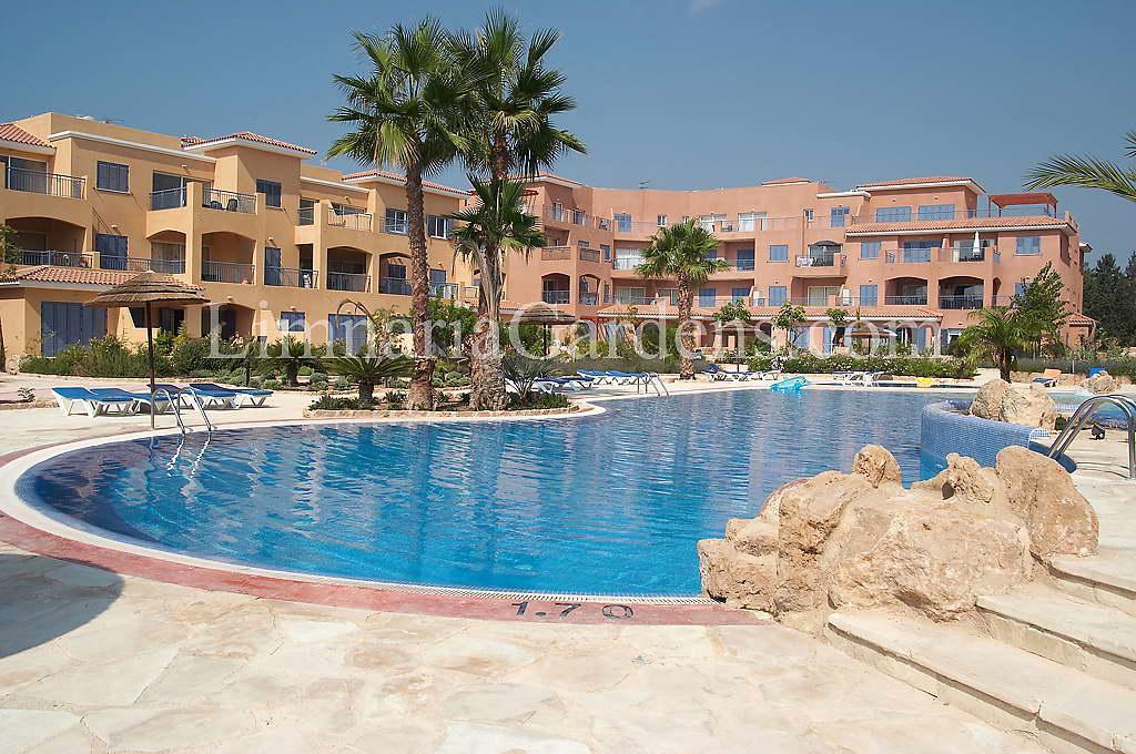 Limnaria Gardens