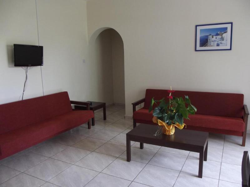 Aparthotel Kefalonitis Paphos