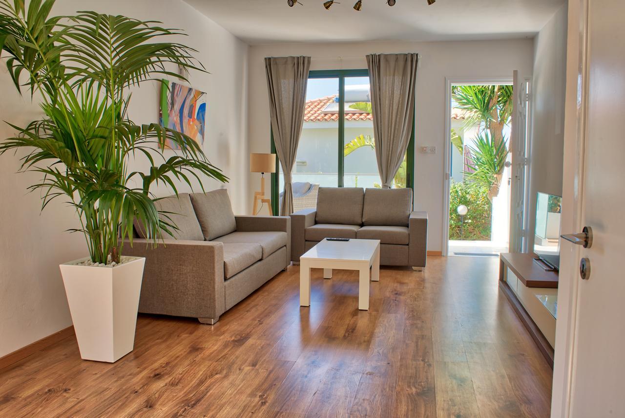 Apartment Julipapas Gardens