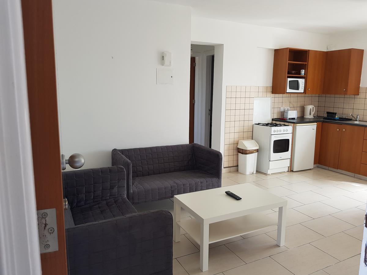 Valentinos Court Apartamento