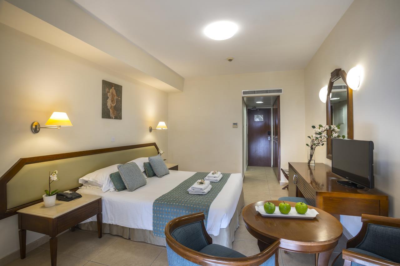 Aquamare & Hotel Geroskipou