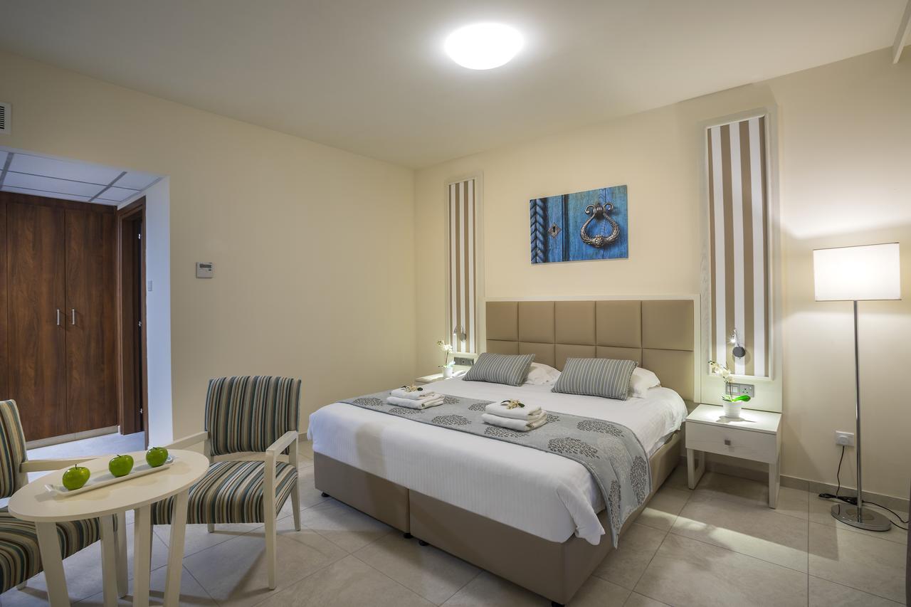 Aquamare & Hotel Geroskipou