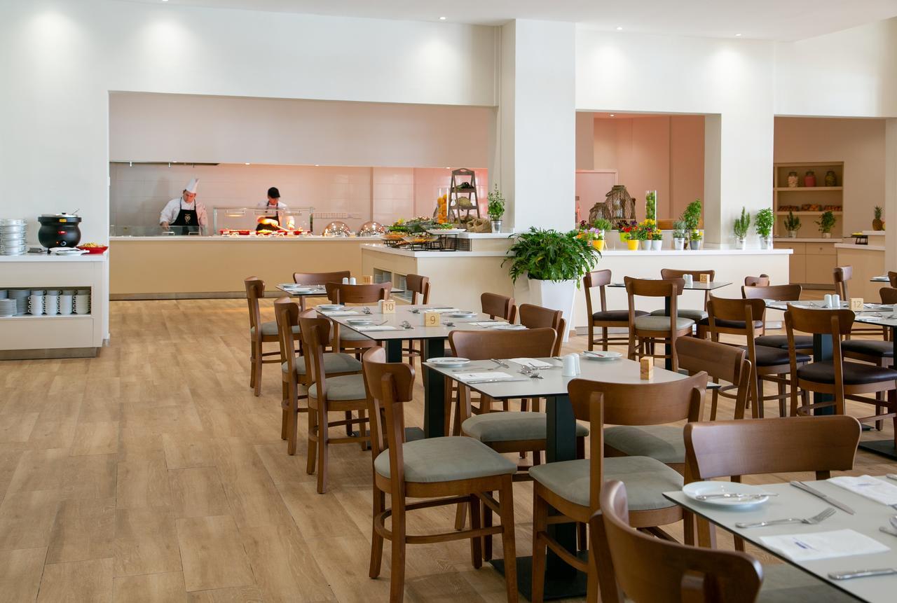 Louis Paphos Breeze Hotel