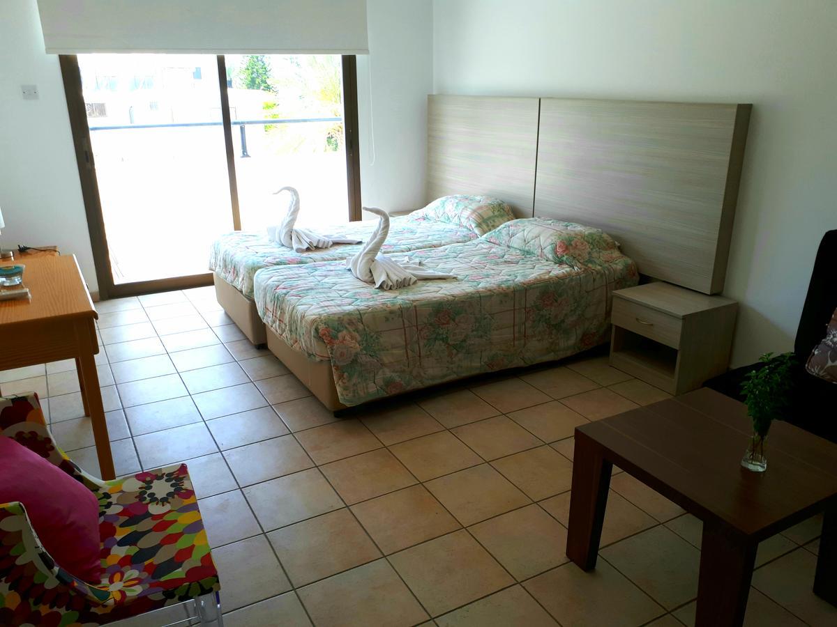 Andries Aparthotel