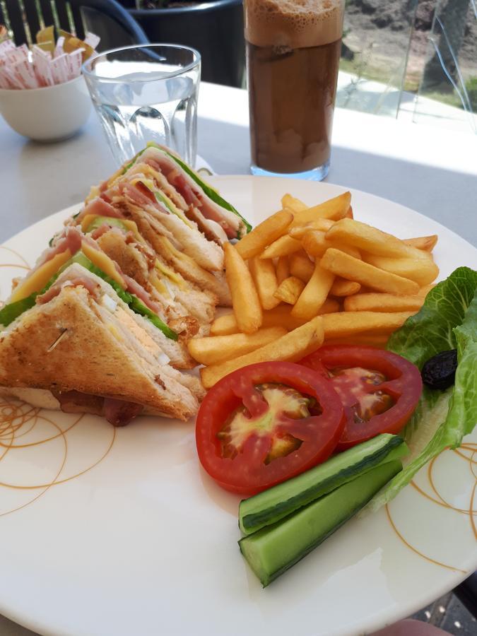 Aparthotel Andries 3*