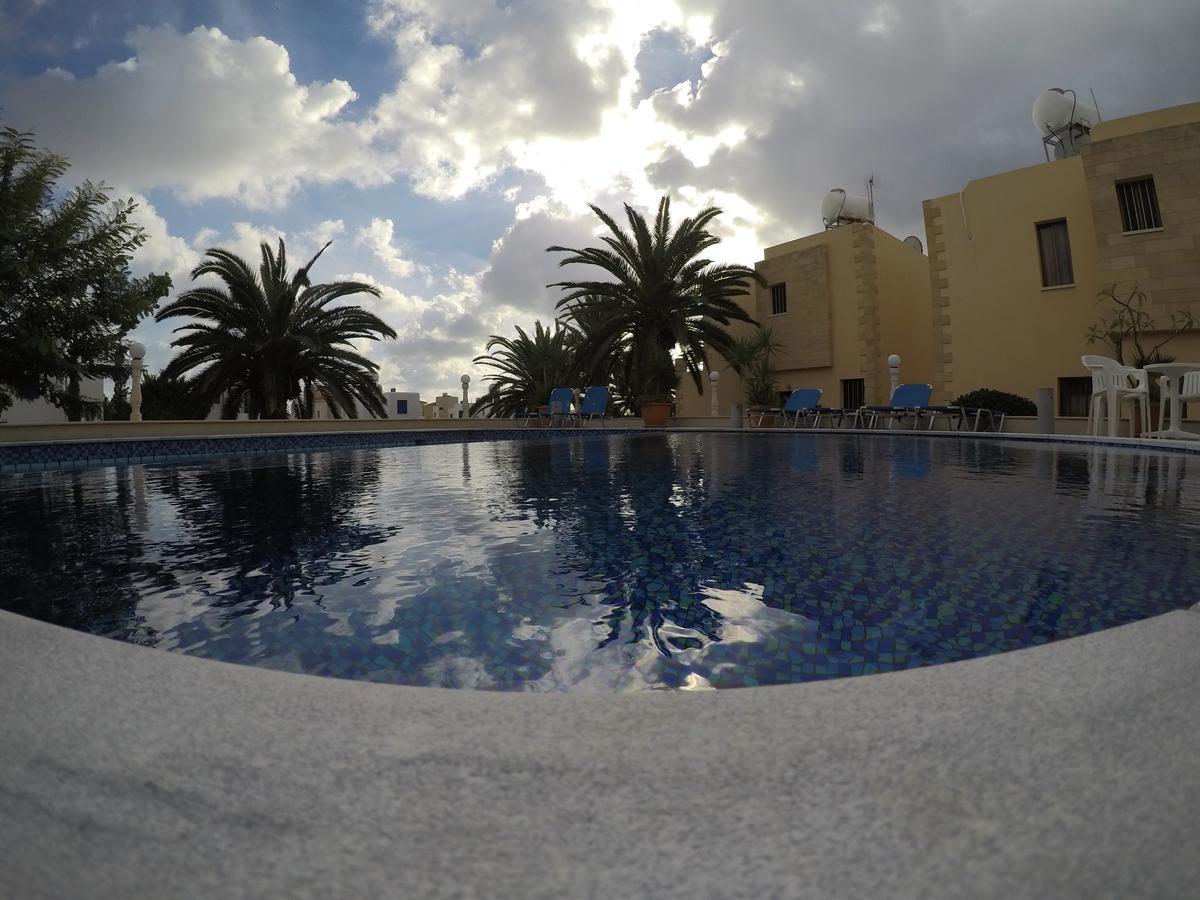 Dimma Seaside Houses Paphos