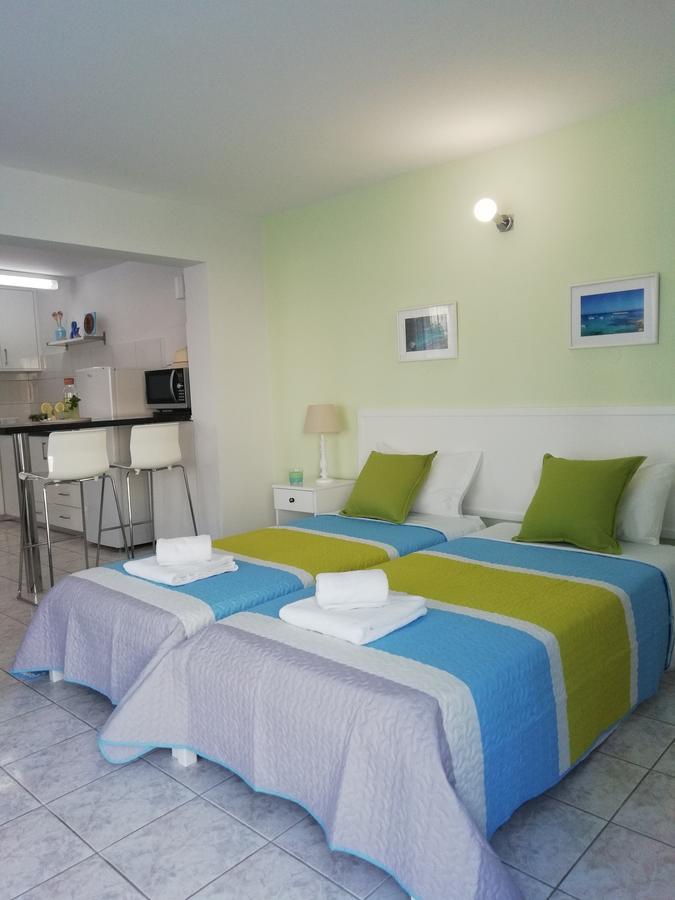 Ocean Blue Apartment *