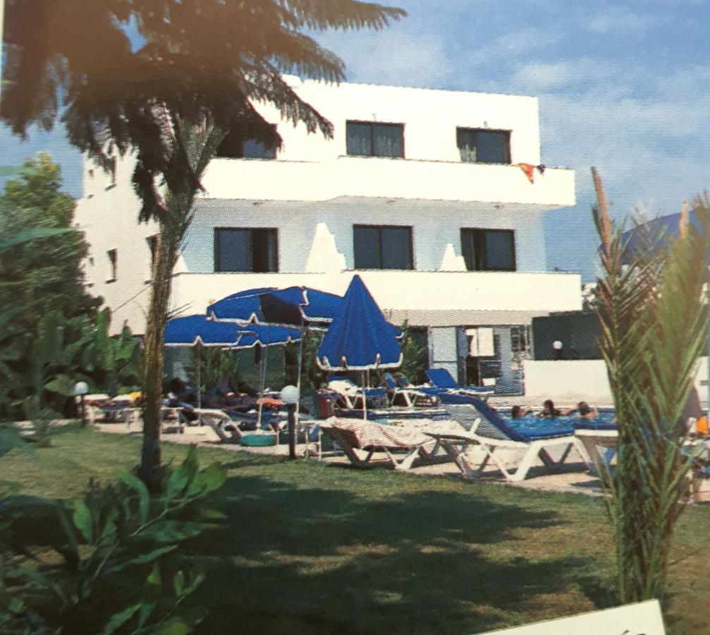 Andries Aparthotel