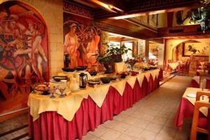 Roman Boutique