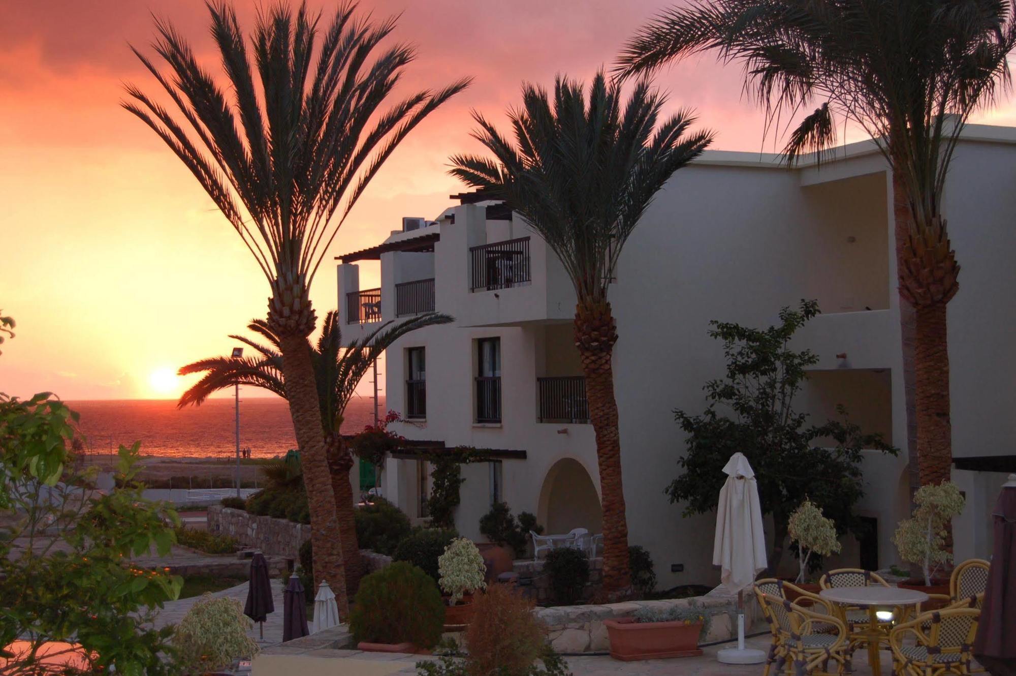 Aparthotel Panareti