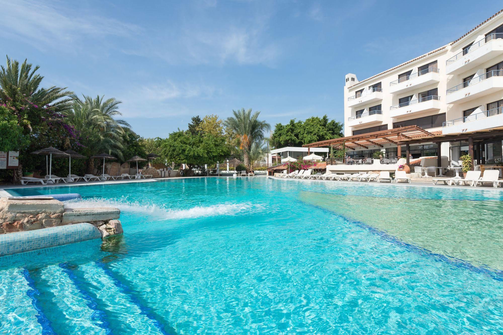 Aparthotel Gardens Holiday Paphos