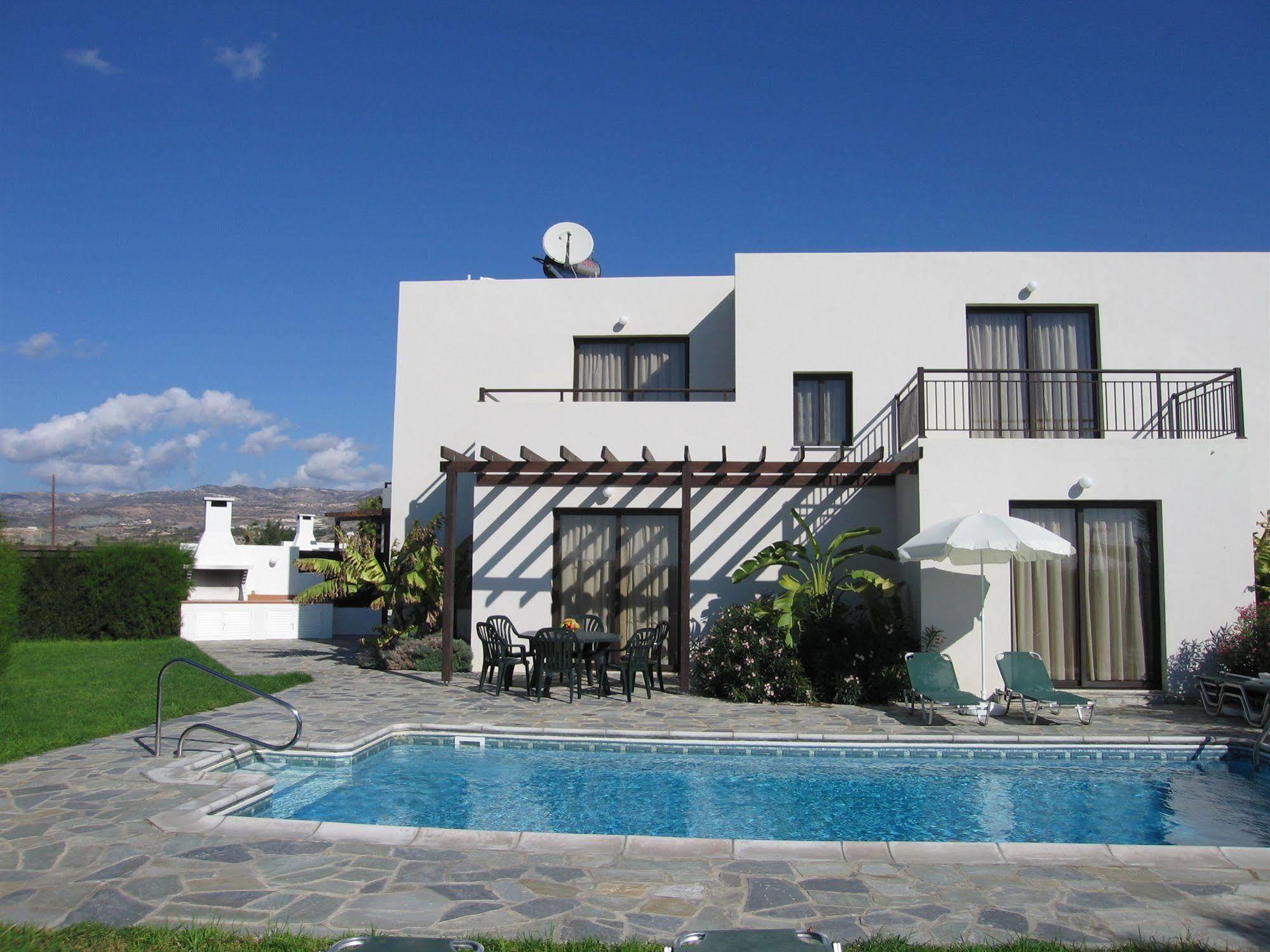 Aura Holiday Villas * Paphos