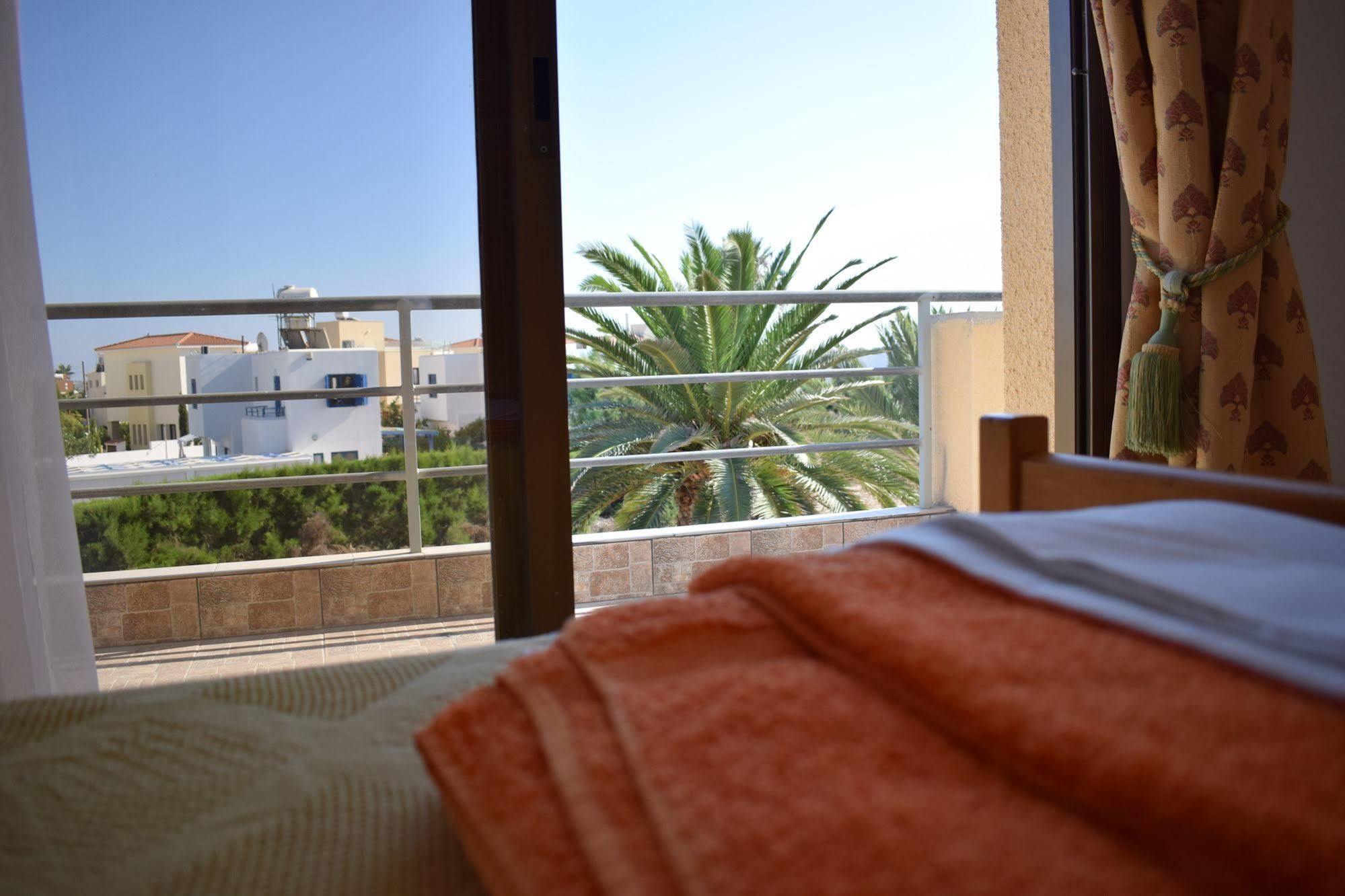 Dimma Seaside Houses Apartment