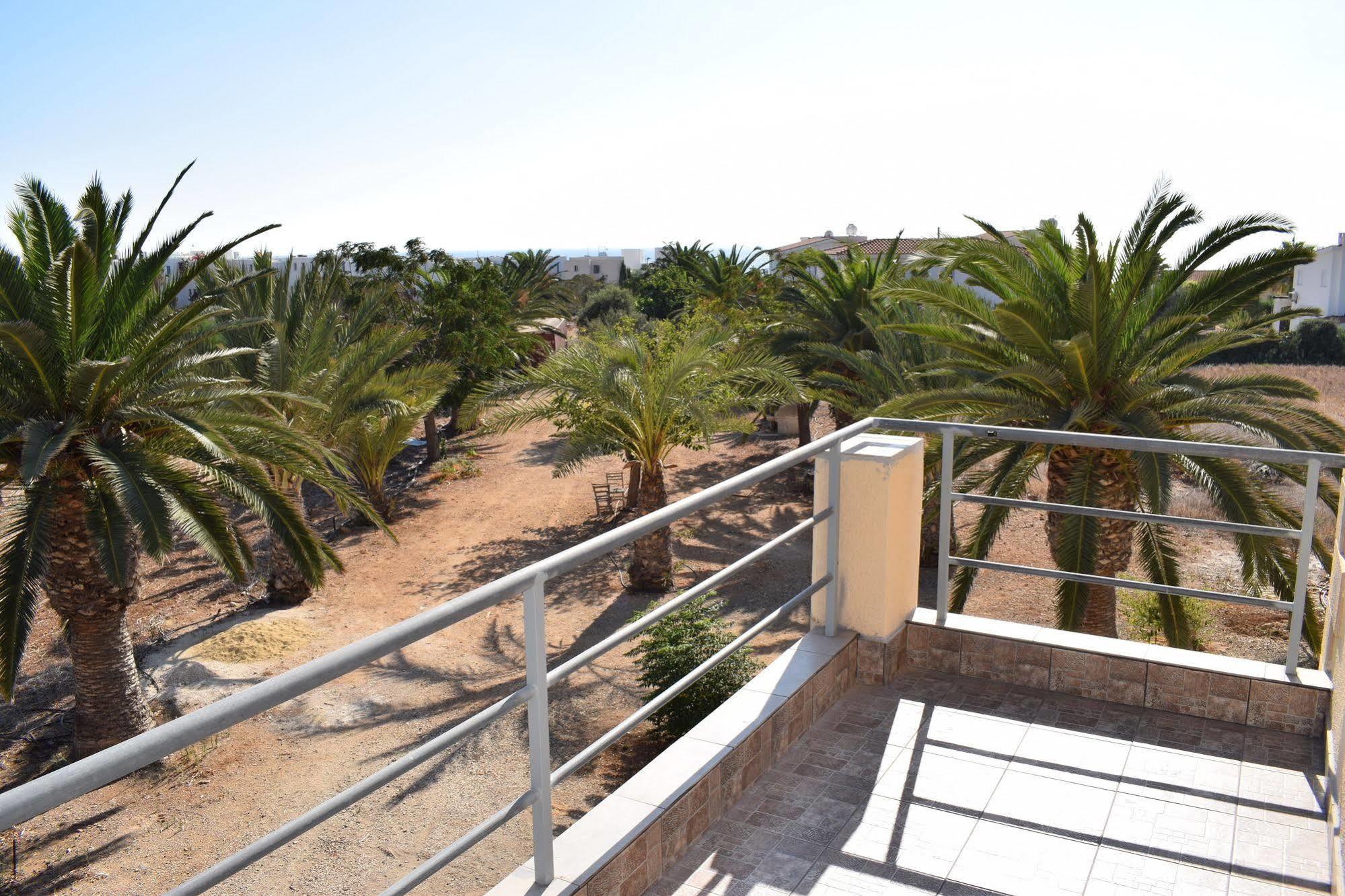 Dimma Seaside Houses Apartment *