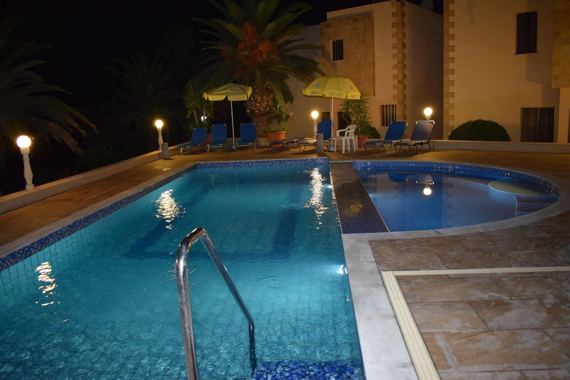 Apartment Dimma Seaside Houses