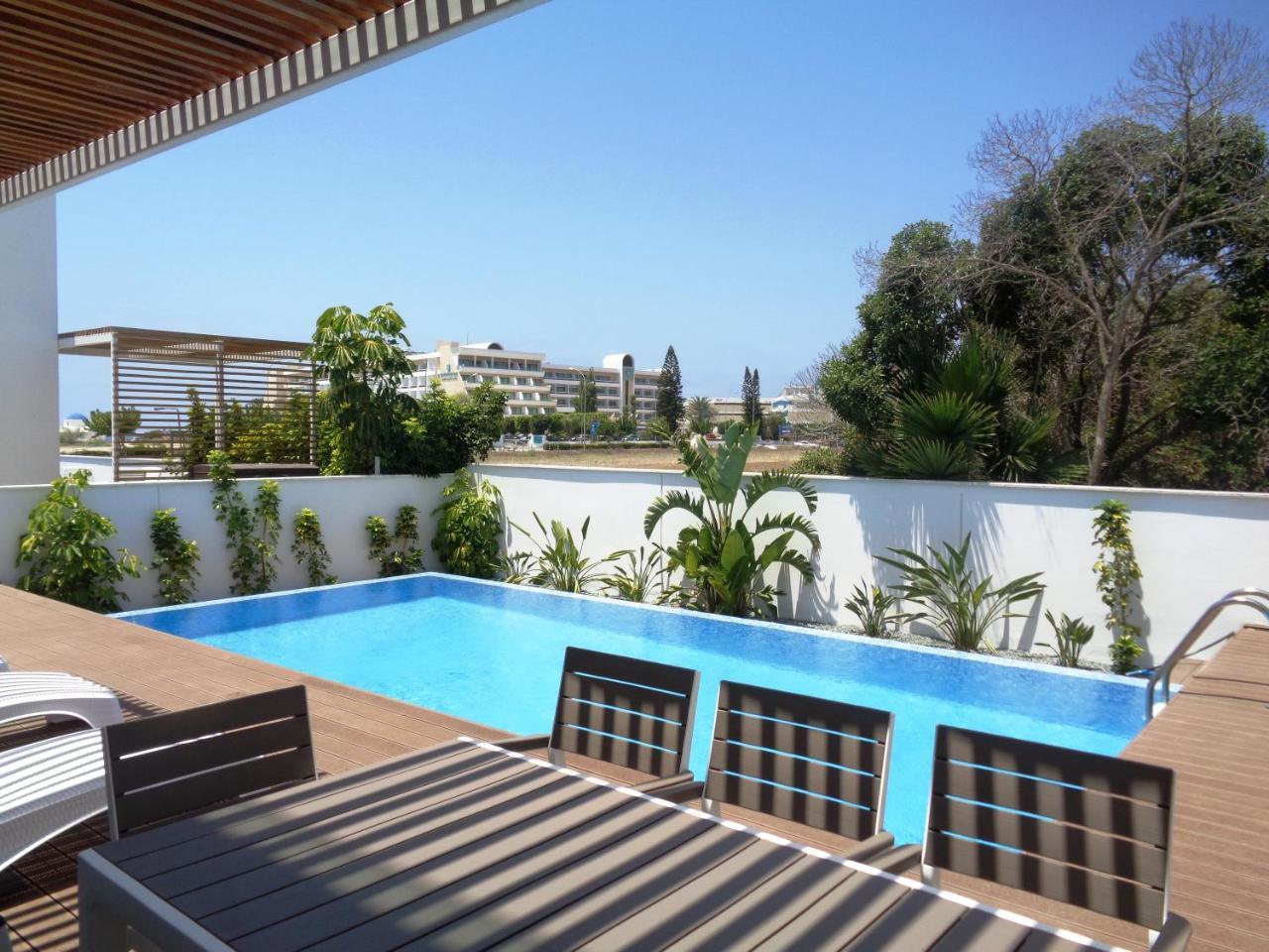 Villa Plage Residences