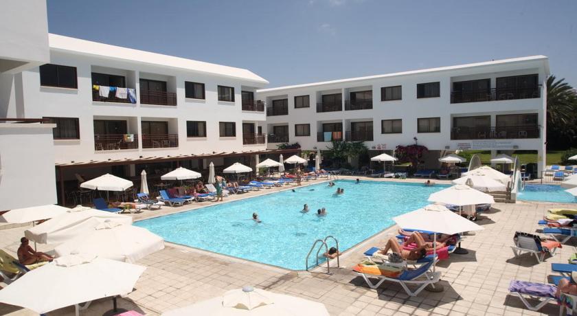 Sofianna Aparthotel 3*