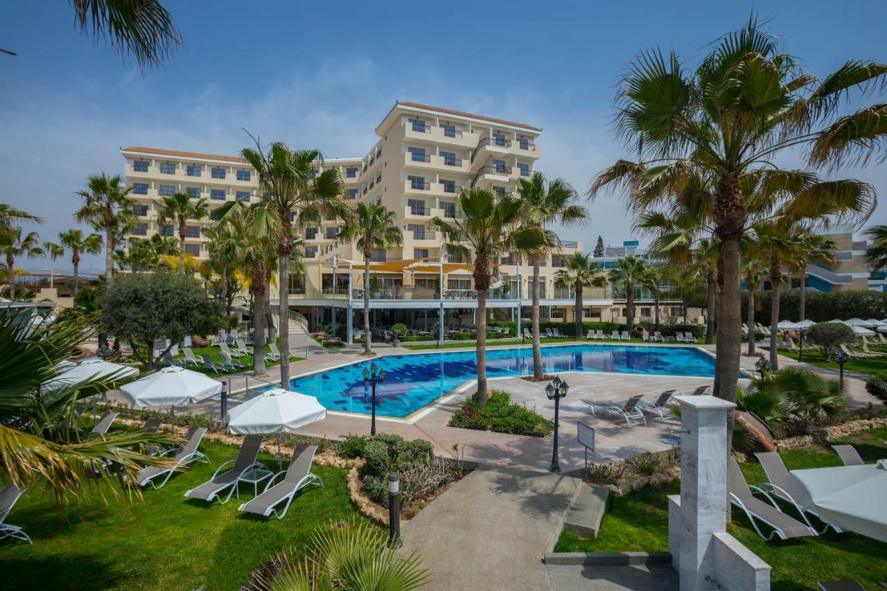 Hotel Aquamare & 4*