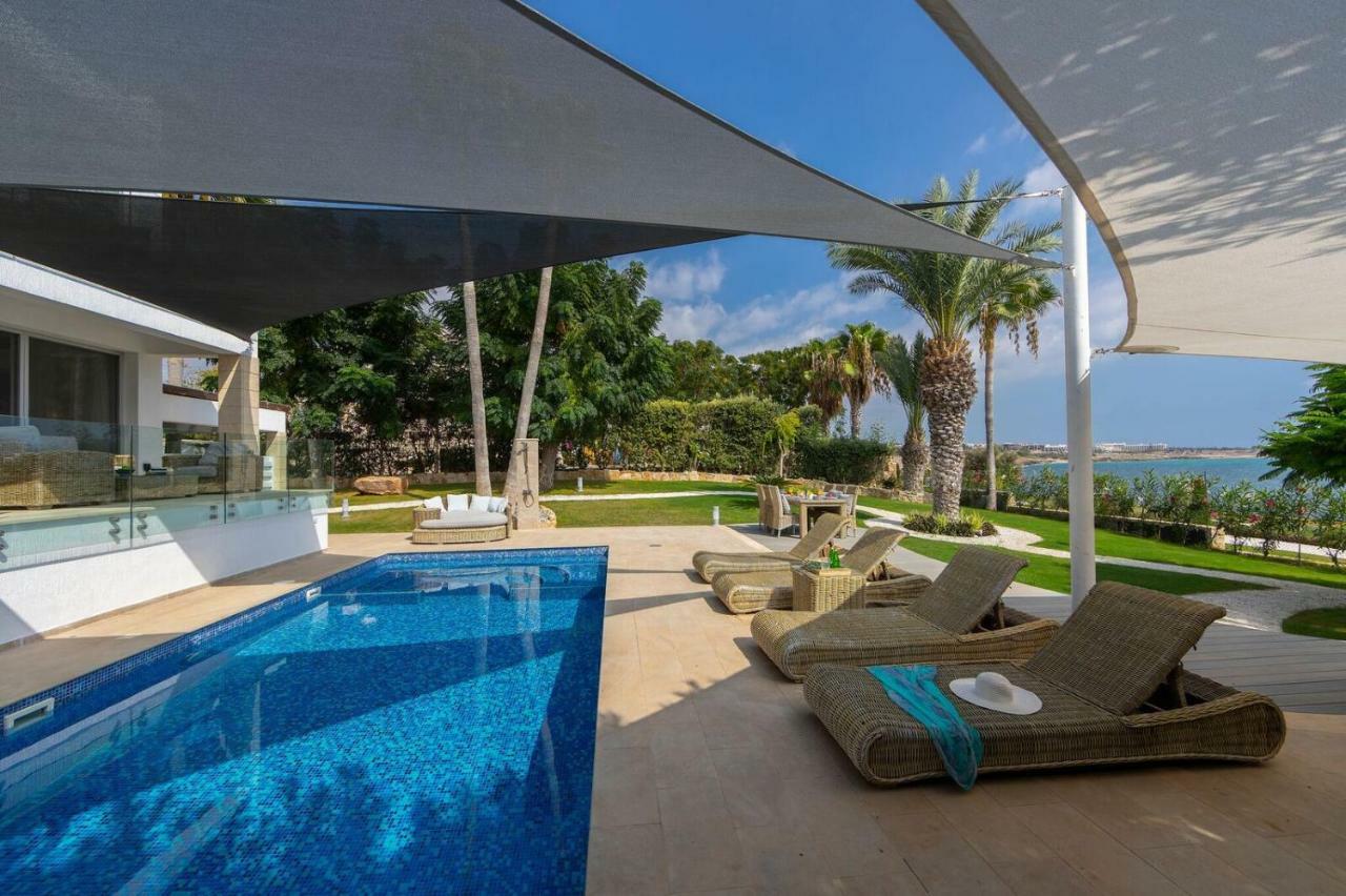 Villa Cleopatra *