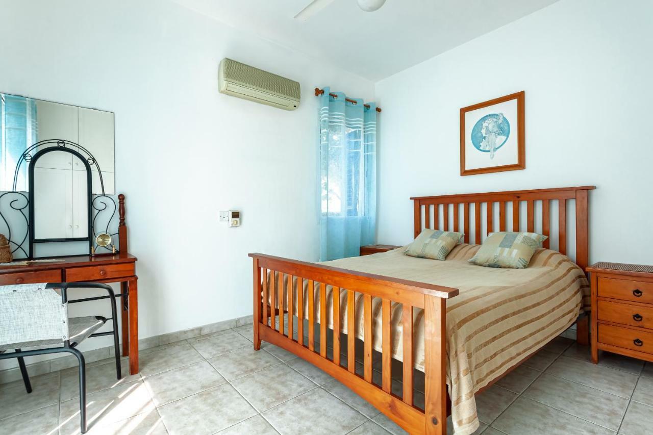 Kings With Private Garden * Paphos