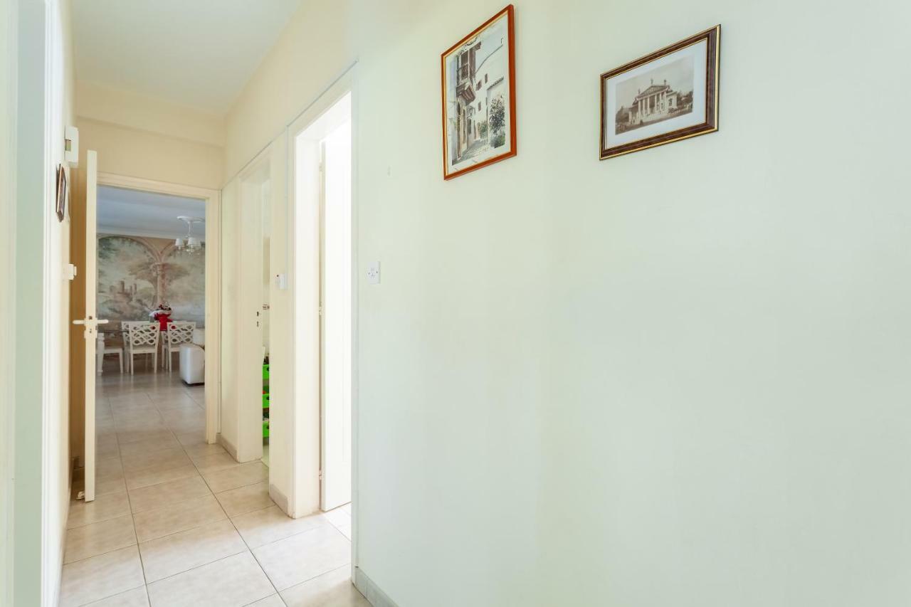 Apartment Kings With Private Garden *