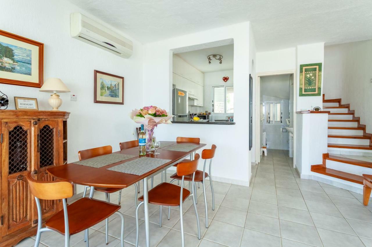 Villa Margo By The Sea *