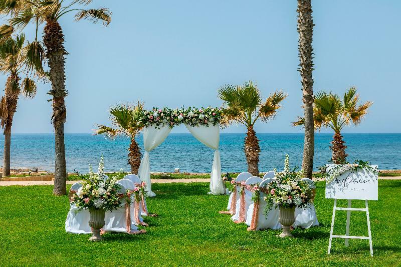 Aquamare & Hotel 4*