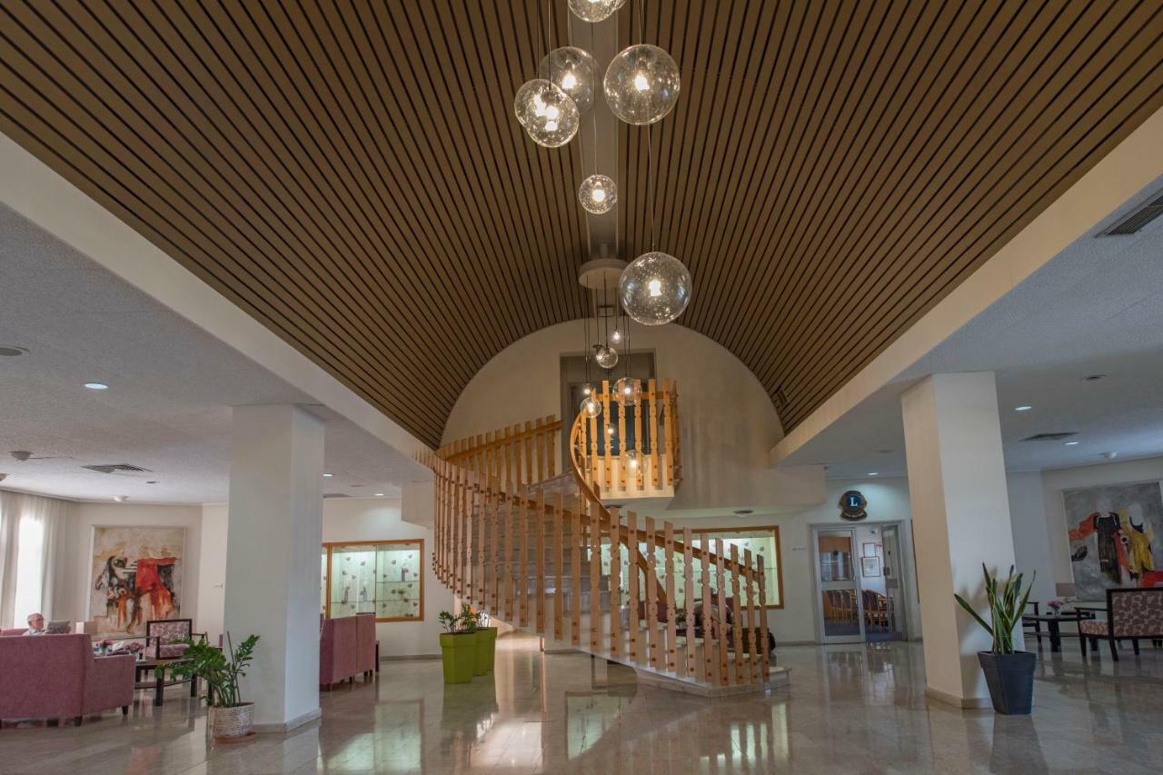 Kissos Hotel