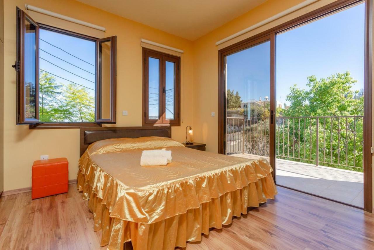 Kinousa 1 * Paphos