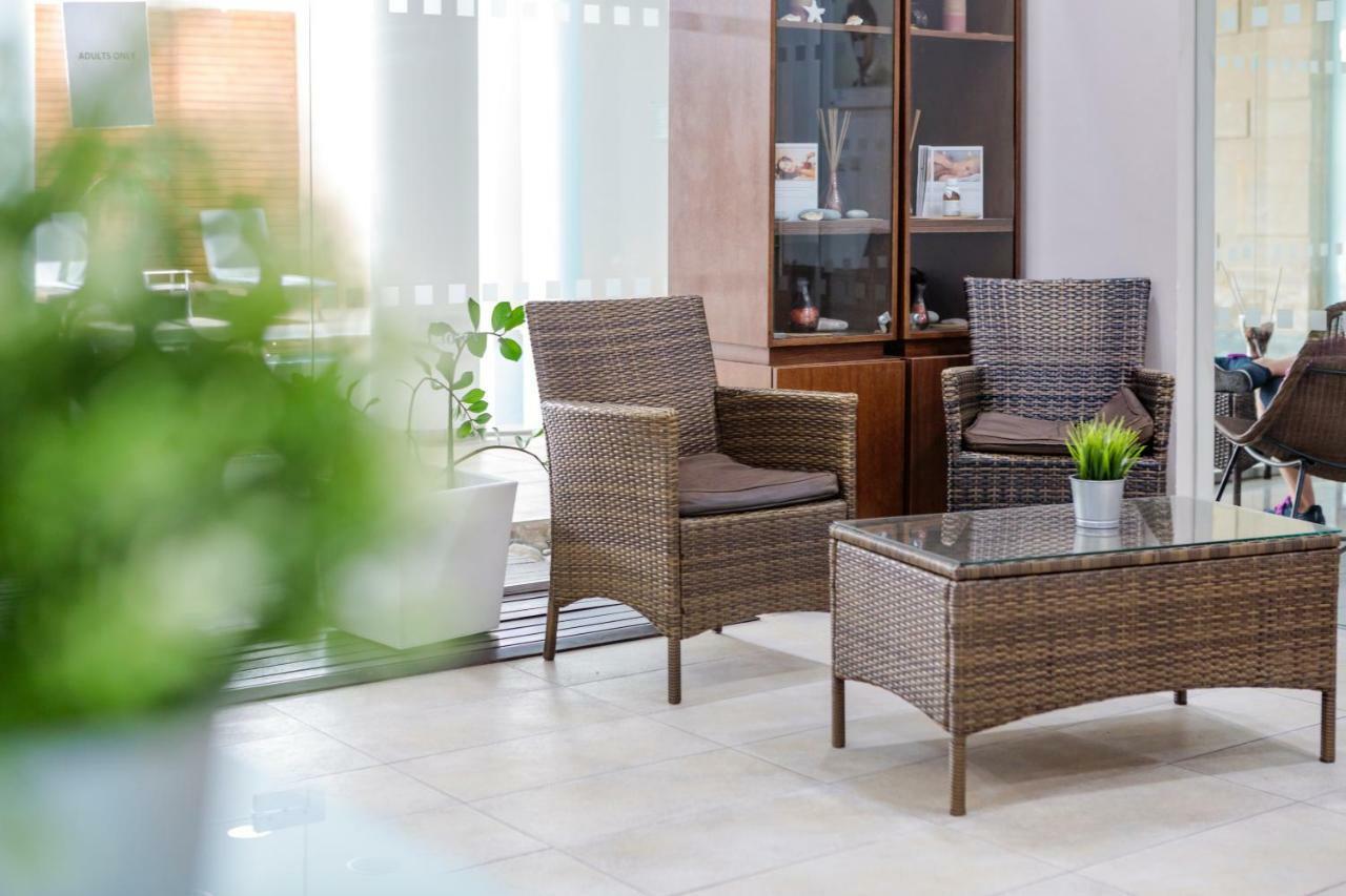 Resort Aliathon Aegean 4*