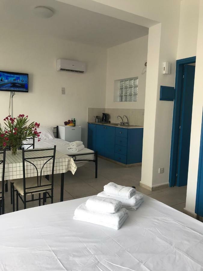 Athinas Court Aparthotel