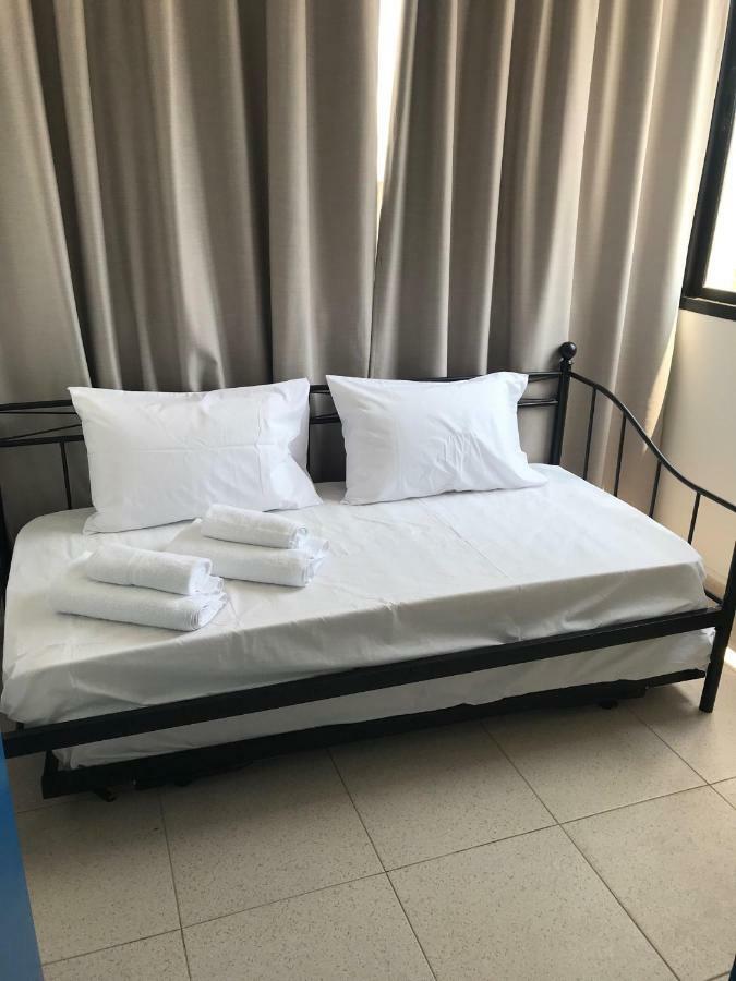 Aparthotel Athinas Court