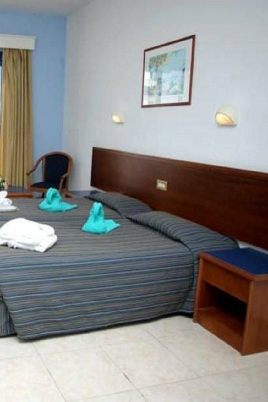 Eleni Hotel 4*