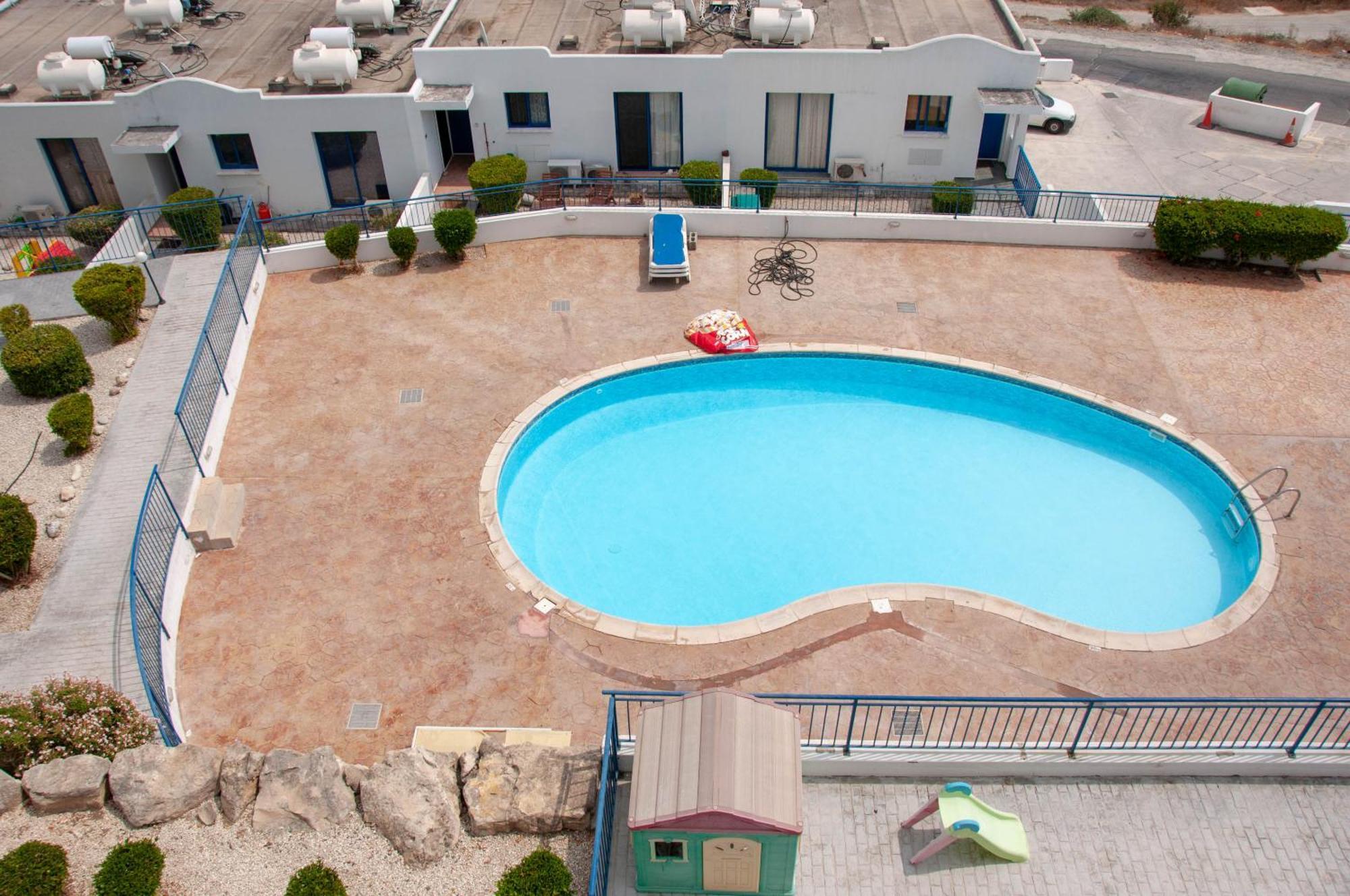 Chloraka Park Apartment *