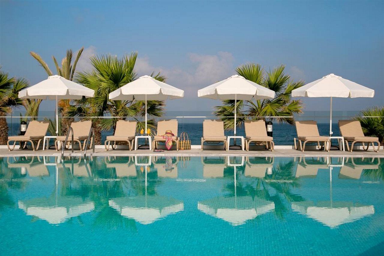 Hotel Louis Paphos Breeze