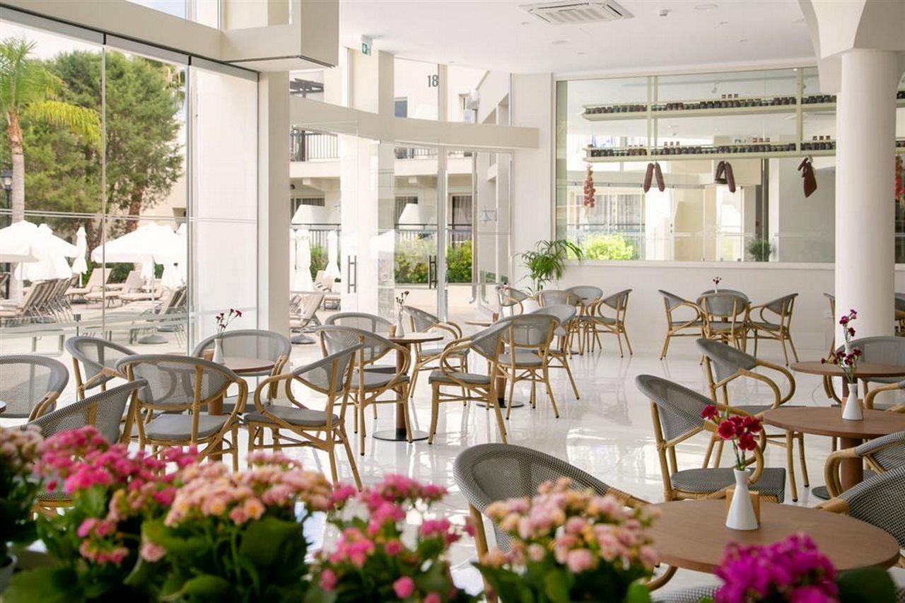 Louis Paphos Breeze 4*