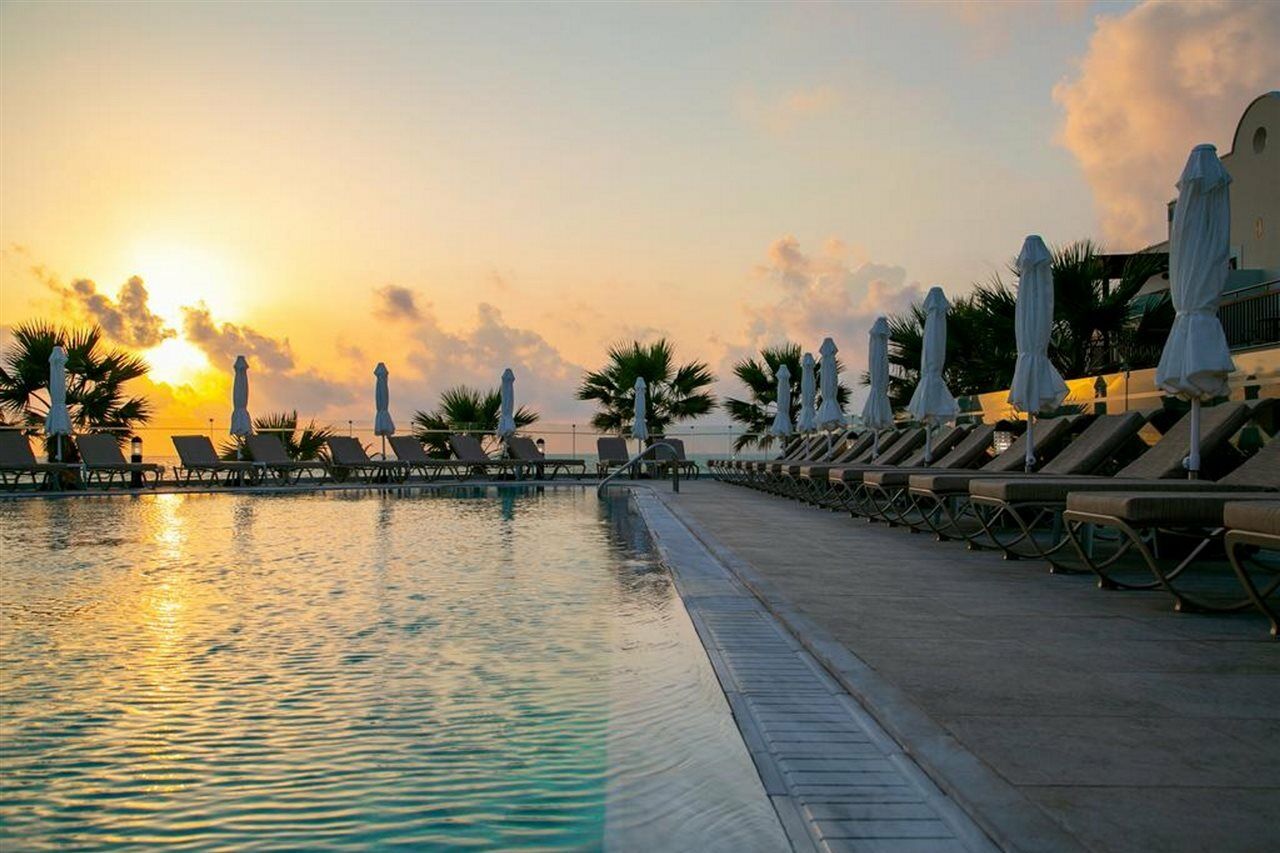 Louis Paphos Breeze 4* Klorakas