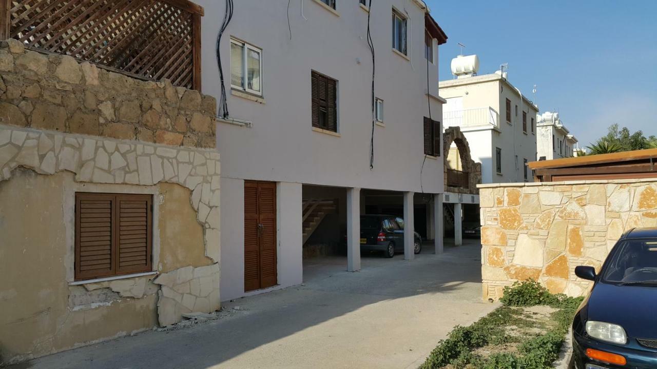 Venus Beach Village Apartment