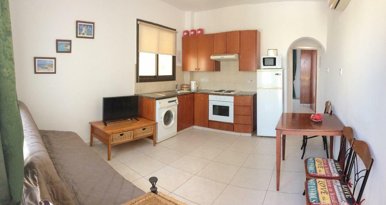 Apartment Faros Beach