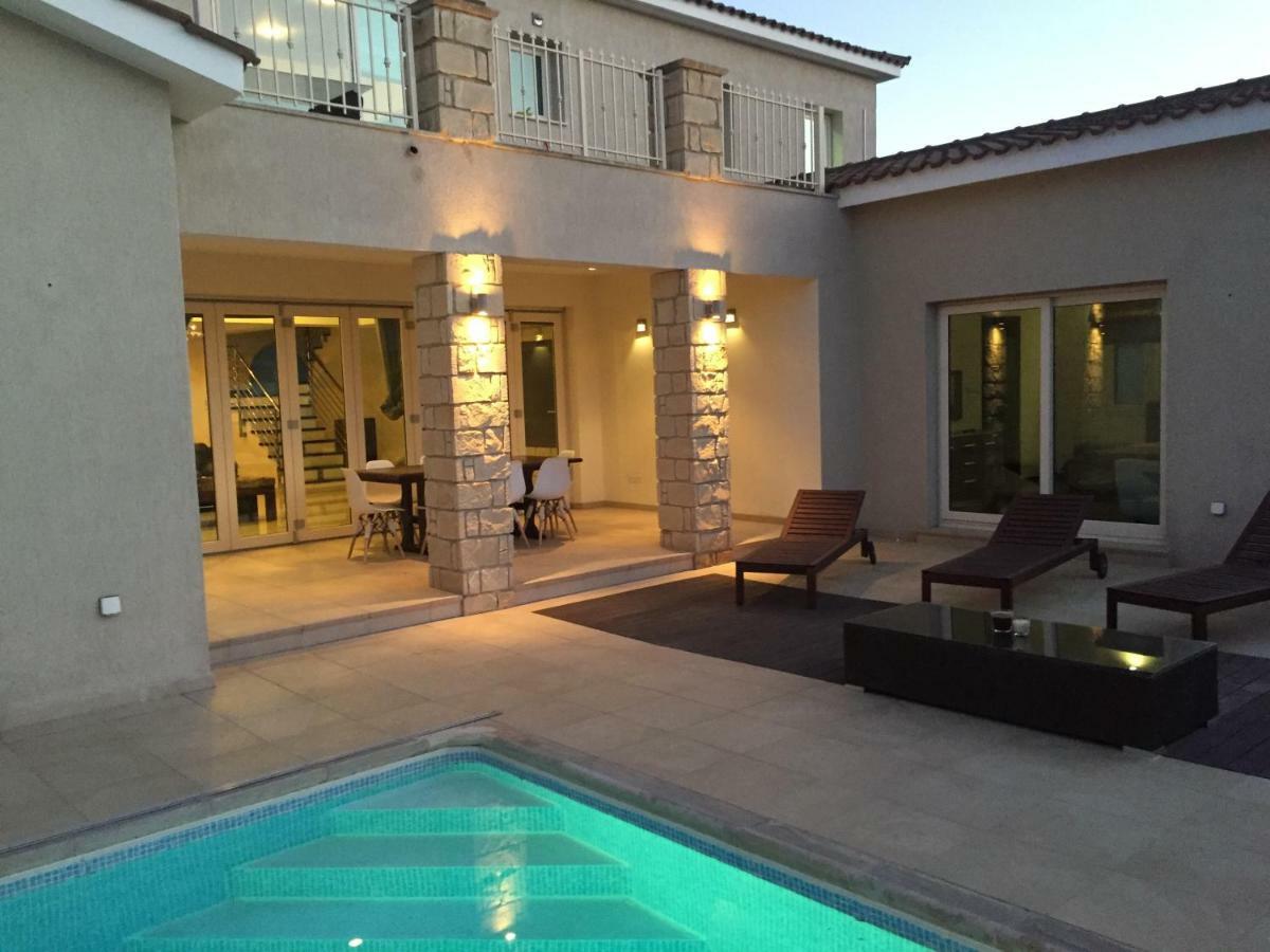 Kristia Villa