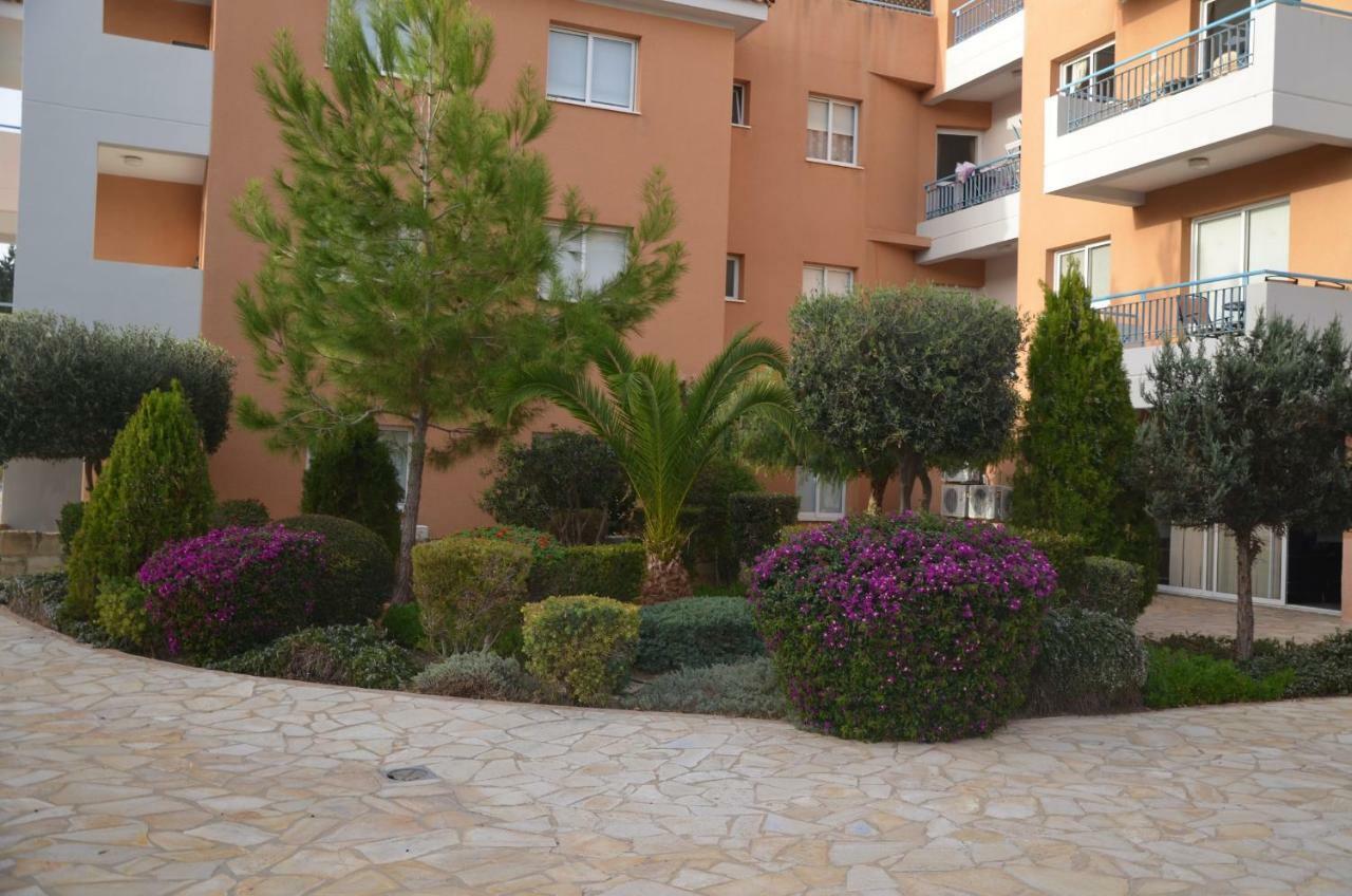 Apartment Iris Village *