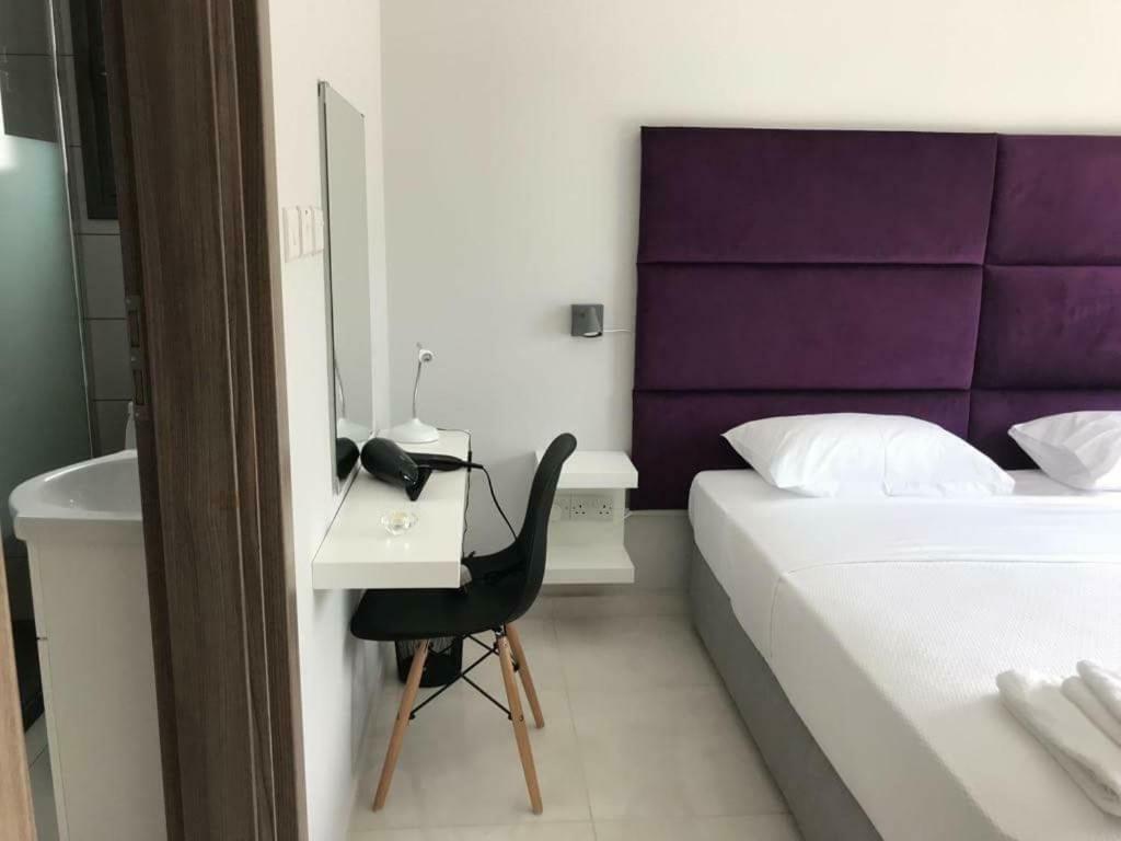 Mare Monte Seaview Boutique